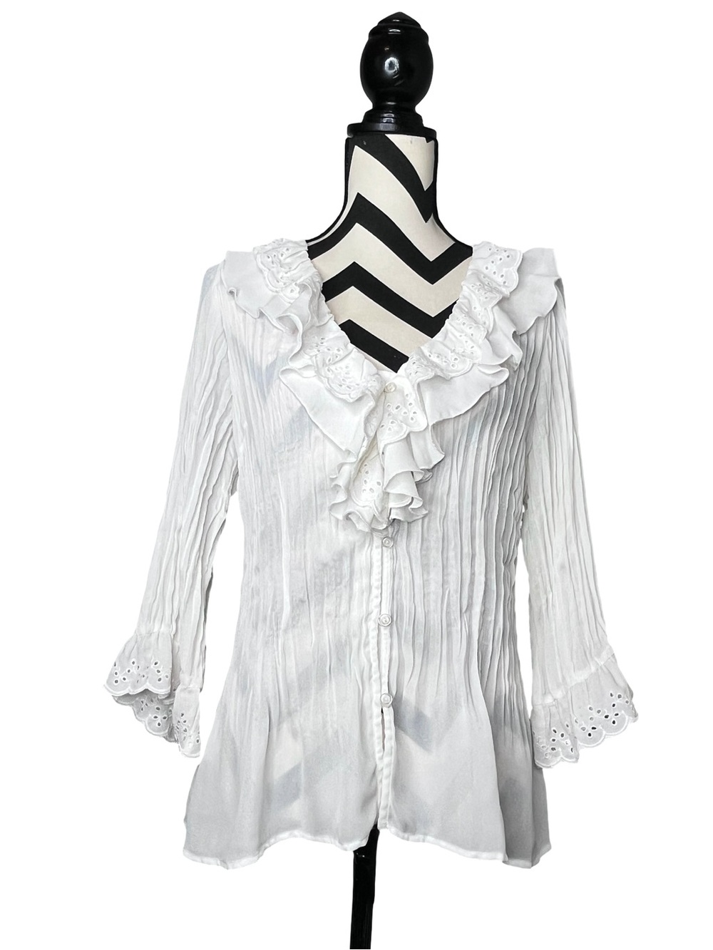 Fairycore Cottagecore Crinkle Bell-Sleeve Button Front Eyelet Ruffle Blouse Sz L